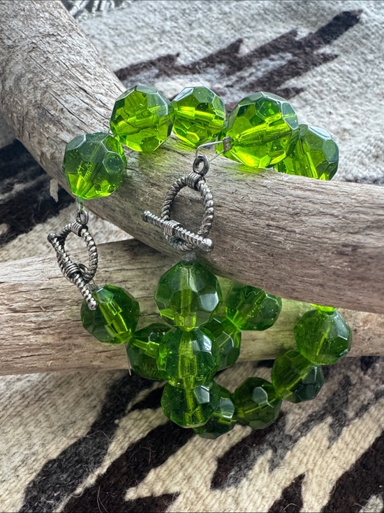 N/A Jewelry - 2 - Green Beaded Toggle Bracelets